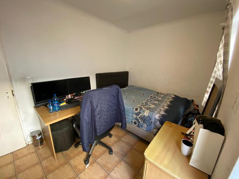 2 Bedroom Property for Sale in Maitland Western Cape